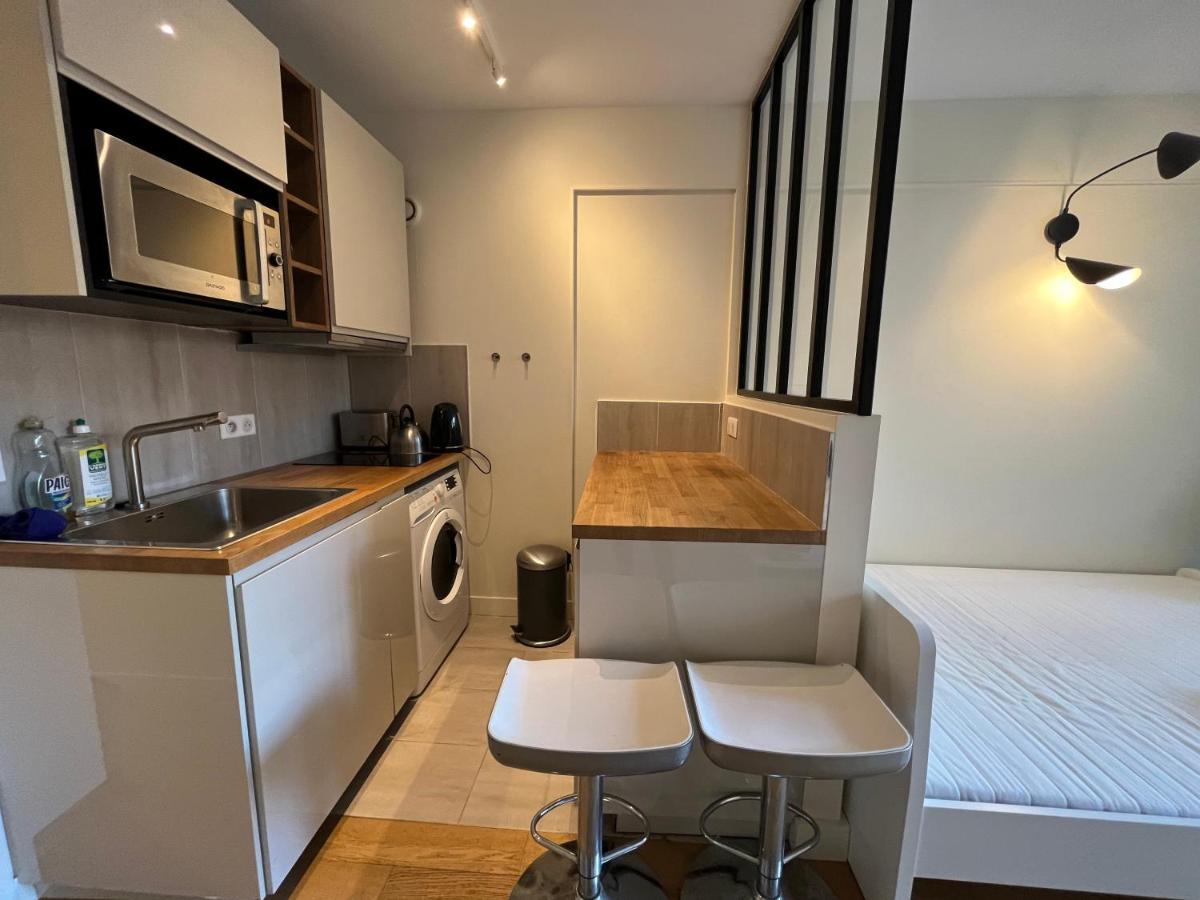 Dream Dwell Paris -Studio With Balcony 800M To Trocadero And Tour Eiffel Екстер'єр фото